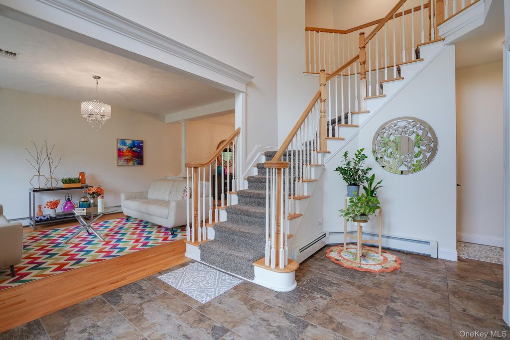 5 Sherwood Court, Highland Mills, NY 10930 — photo 4