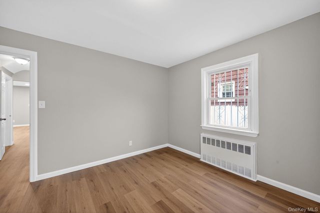 10424 208th Street, Queens Village, NY 11429