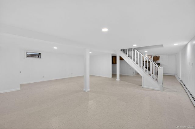 10424 208th Street, Queens Village, NY 11429