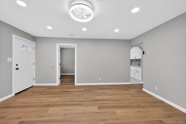 10424 208th Street, Queens Village, NY 11429