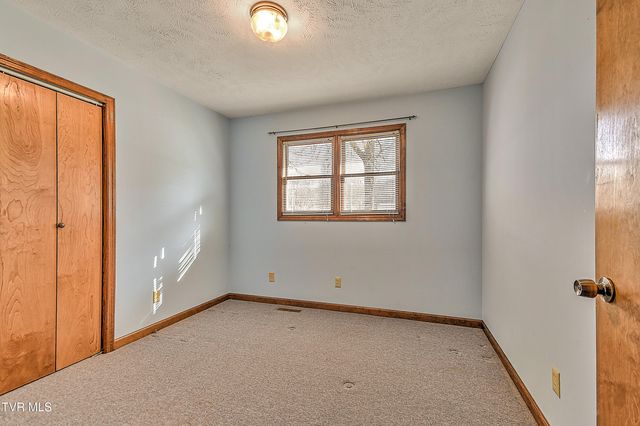 1363 North Highway 91, Elizabethton, TN 37643