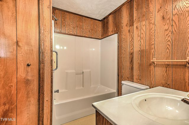 1363 North Highway 91, Elizabethton, TN 37643