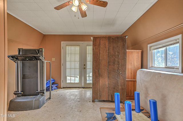 1363 North Highway 91, Elizabethton, TN 37643