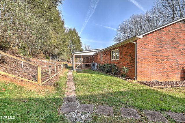 1363 North Highway 91, Elizabethton, TN 37643