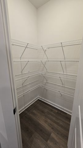 124 Vanguard Drive, La Vergne, TN 37086