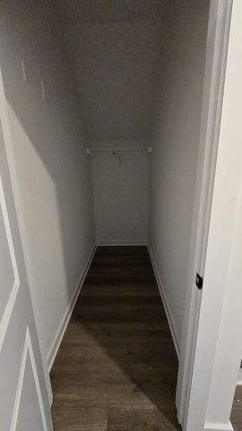 124 Vanguard Drive, La Vergne, TN 37086