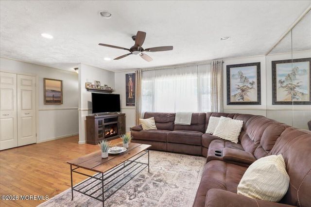443 W Lake Avenue, Oakhurst, NJ 07755