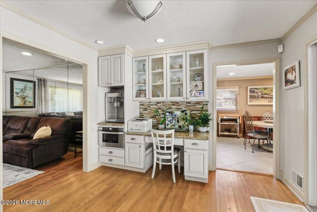443 W Lake Avenue, Oakhurst, NJ 07755