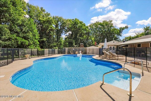 443 W Lake Avenue, Oakhurst, NJ 07755