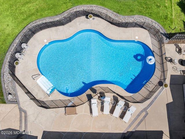 443 W Lake Avenue, Oakhurst, NJ 07755