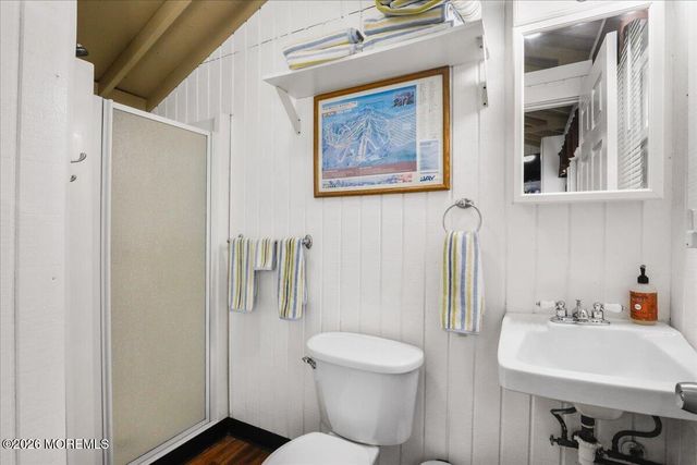 443 W Lake Avenue, Oakhurst, NJ 07755