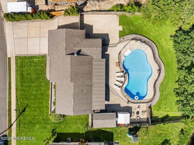 443 W Lake Avenue, Oakhurst, NJ 07755