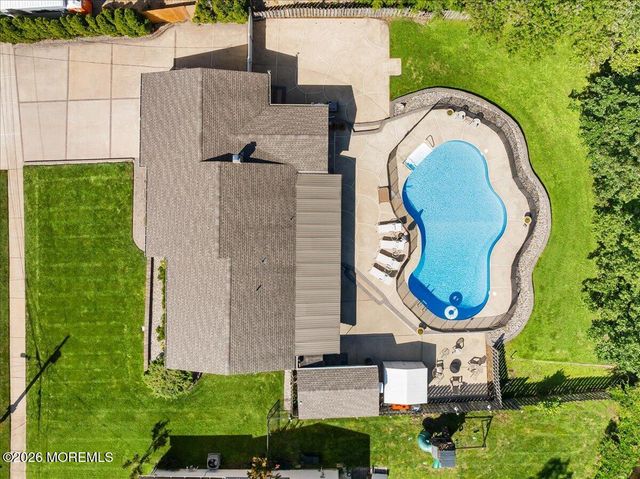 443 W Lake Avenue, Oakhurst, NJ 07755