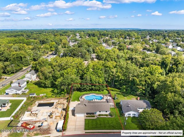 443 W Lake Avenue, Oakhurst, NJ 07755
