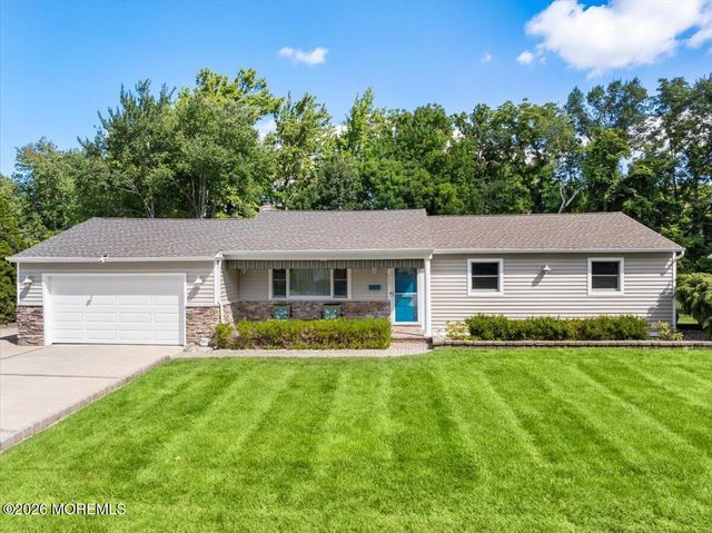 443 W Lake Avenue, Oakhurst, NJ 07755