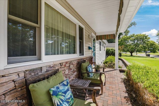 443 W Lake Avenue, Oakhurst, NJ 07755