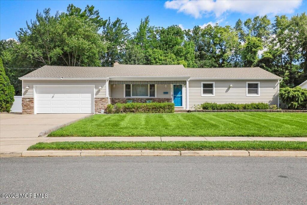443 W Lake Avenue, Oakhurst, NJ 07755