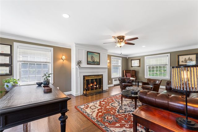 730 Victory Highway, North Smithfield, RI 02896