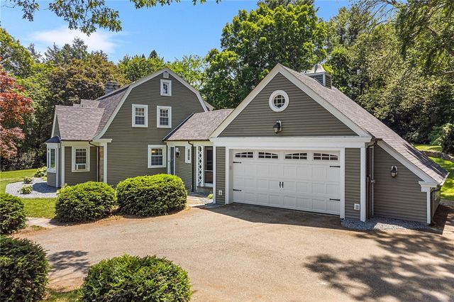 730 Victory Highway, North Smithfield, RI 02896