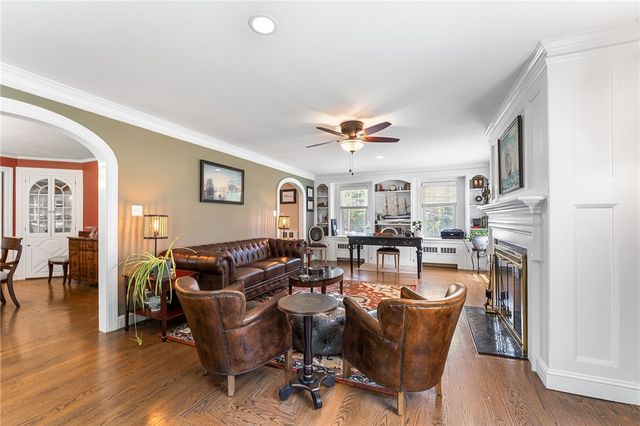730 Victory Highway, North Smithfield, RI 02896