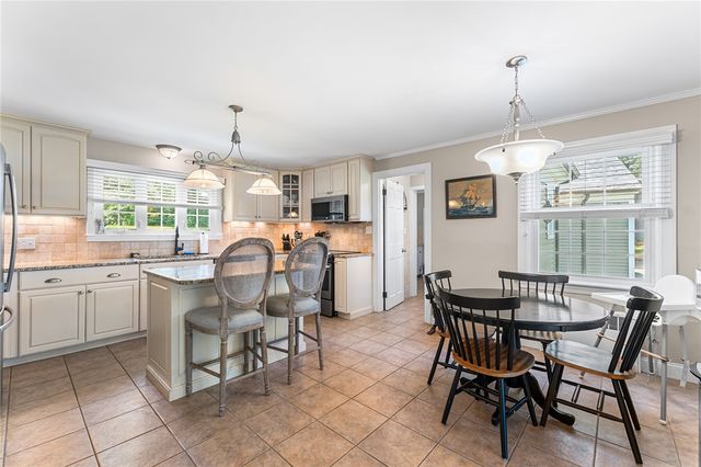 730 Victory Highway, North Smithfield, RI 02896