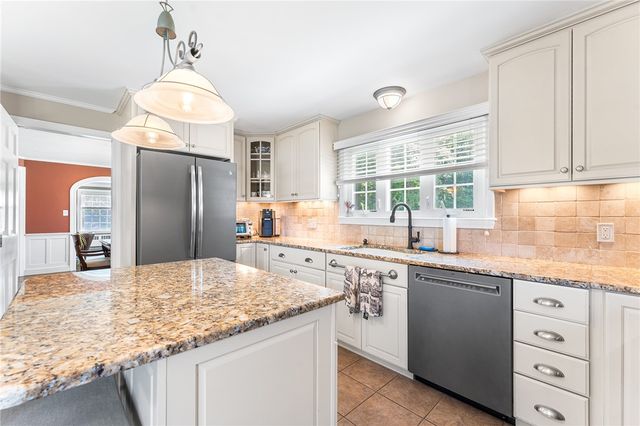 730 Victory Highway, North Smithfield, RI 02896
