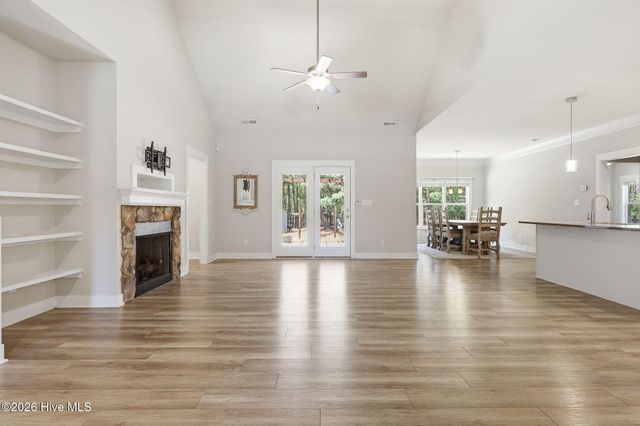 102 Richmond Road, Foxfire Village, NC 27281