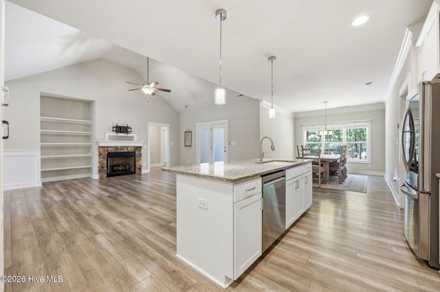 102 Richmond Road, Foxfire Village, NC 27281