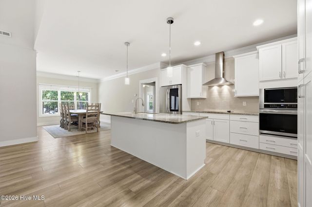 102 Richmond Road, Foxfire Village, NC 27281