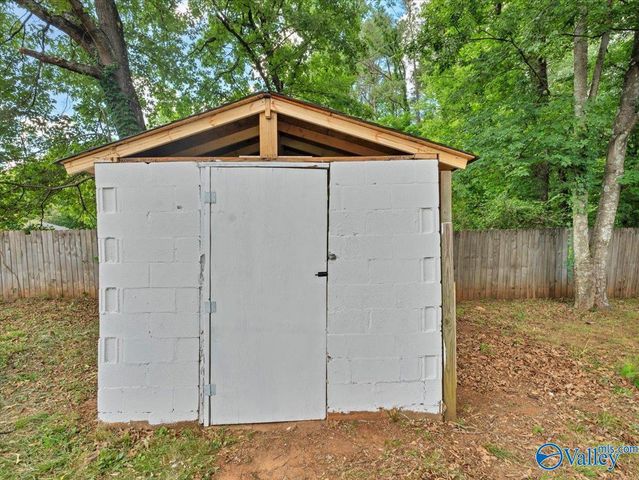 4319 Irondale Drive NW, Huntsville, AL 35810