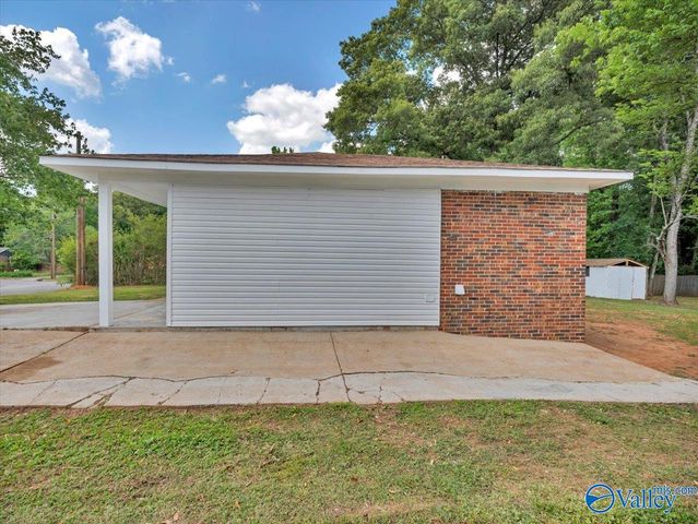 4319 Irondale Drive NW, Huntsville, AL 35810