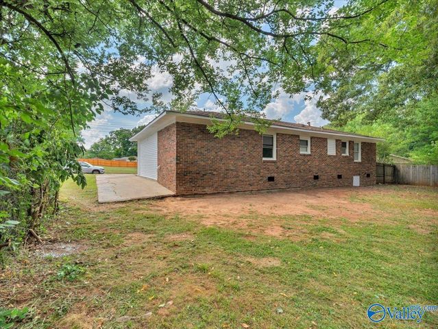 4319 Irondale Drive NW, Huntsville, AL 35810