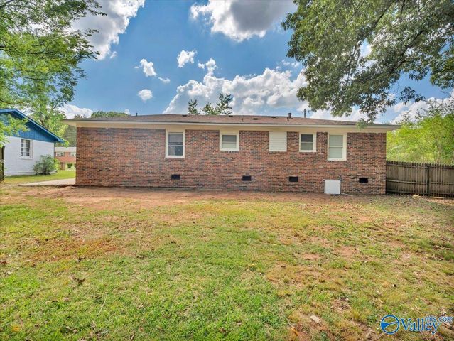 4319 Irondale Drive NW, Huntsville, AL 35810