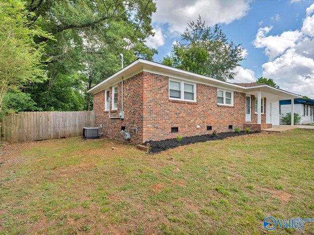 4319 Irondale Drive NW, Huntsville, AL 35810