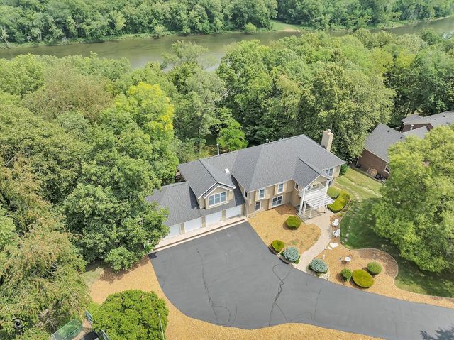 2471 Girard Turn, Kankakee, IL 60901