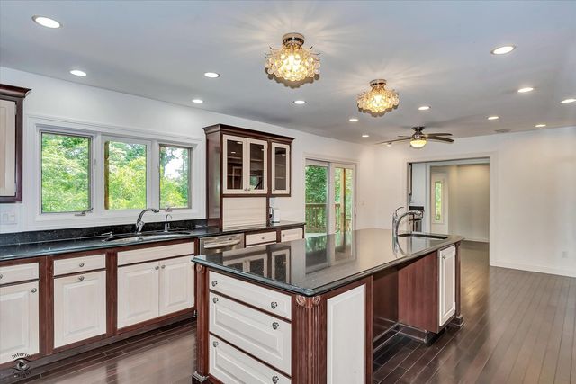 2471 Girard Turn, Kankakee, IL 60901