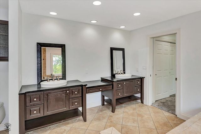 2471 Girard Turn, Kankakee, IL 60901