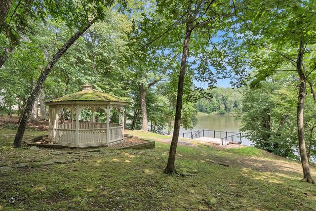 2471 Girard Turn, Kankakee, IL 60901