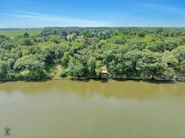 2471 Girard Turn, Kankakee, IL 60901