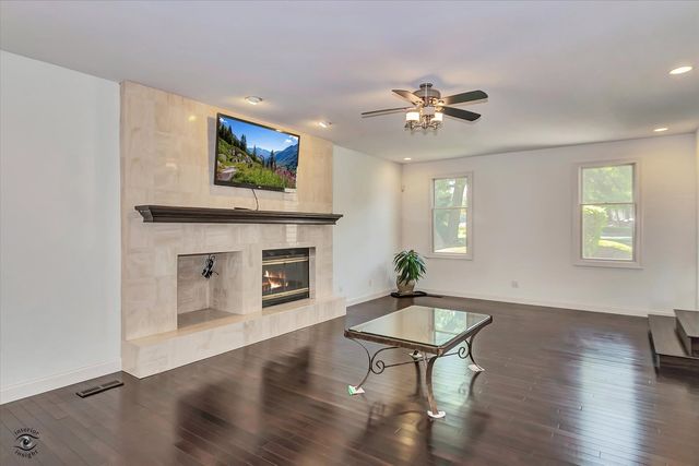 2471 Girard Turn, Kankakee, IL 60901