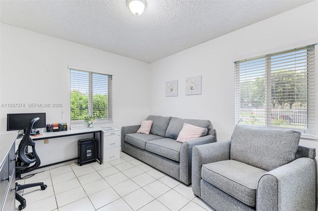 20890 SW 236th St, Homestead, FL 33031