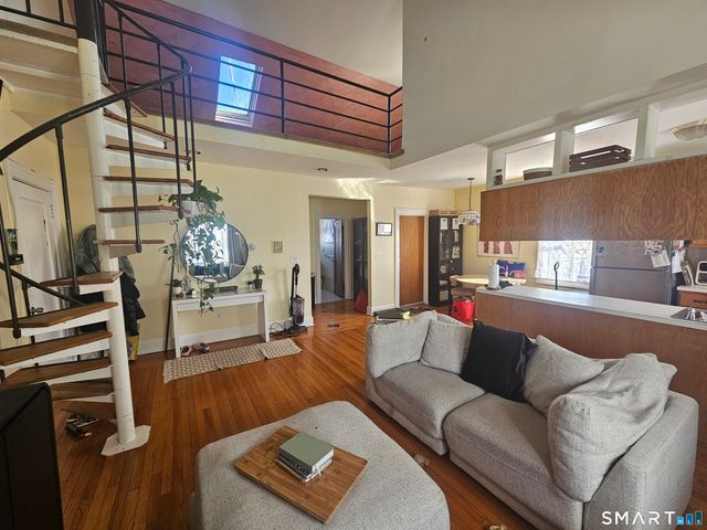 337 Alden Avenue 16, New Haven, CT 06515