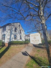 337 Alden Avenue 16, New Haven, CT 06515