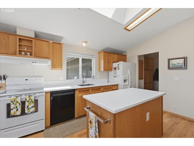 16500 Se 1ST St 27, Vancouver, WA 98684
