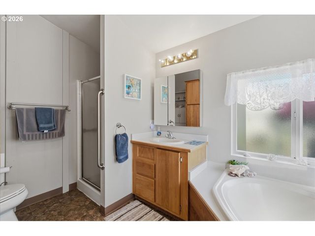 16500 Se 1ST St 27, Vancouver, WA 98684