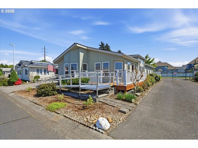 16500 Se 1ST St 27, Vancouver, WA 98684