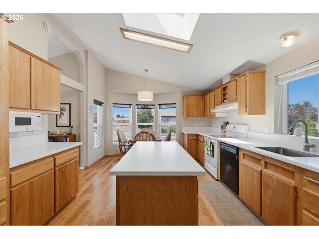 16500 Se 1ST St 27, Vancouver, WA 98684