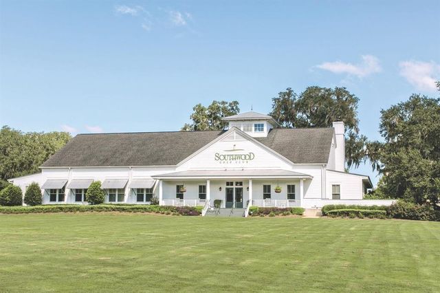 3260 Coneflower Drive, Tallahassee, FL 32311