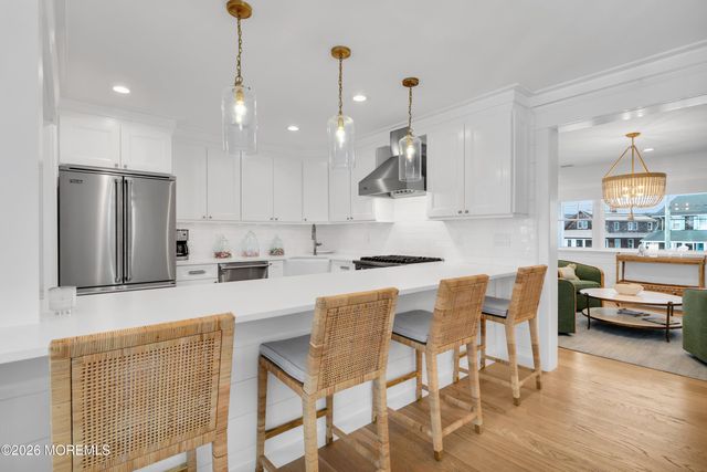 564 Lake Avenue, Bay Head, NJ 08742