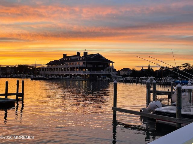 564 Lake Avenue, Bay Head, NJ 08742